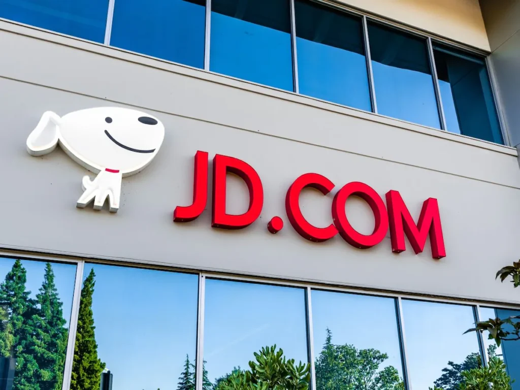 JD.com: Navigating Growth Challenges!